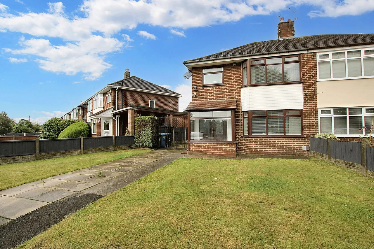 3 bed house to rent, Warrington Road, Widnes, WA8