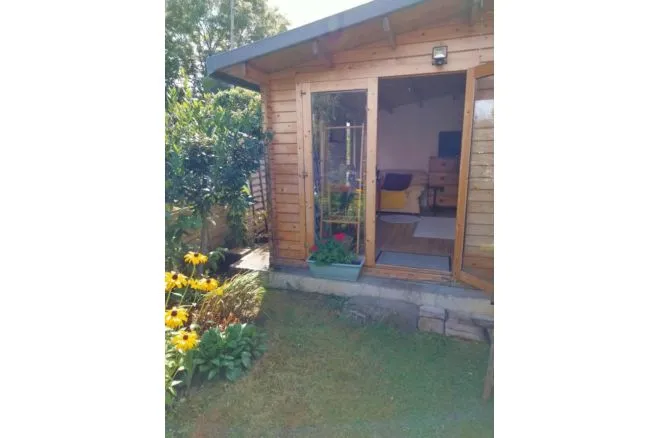 Park Avenue, Egham, photo 9