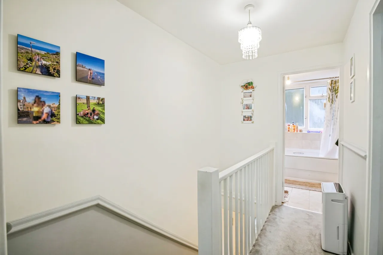 Longheath Gardens, Croydon, photo 12