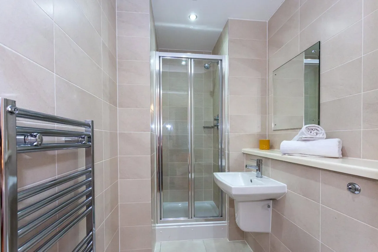 Michigan Avenue, Salford, Greater Manchester, M50 2HH, photo 6
