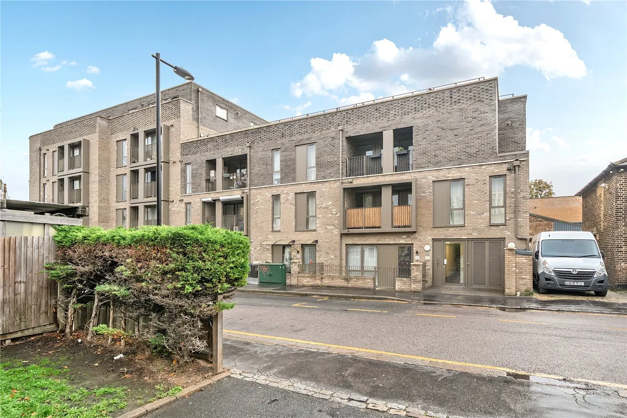 Doyle Road, London, SE25, photo 5
