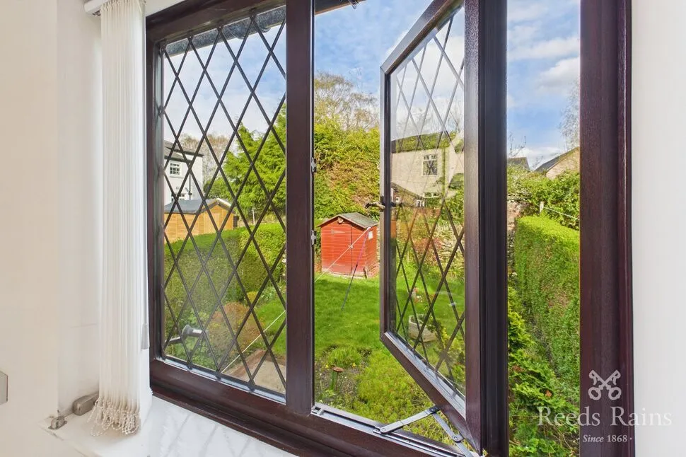 Pearson Street, Macclesfield, Cheshire, SK11, photo 8