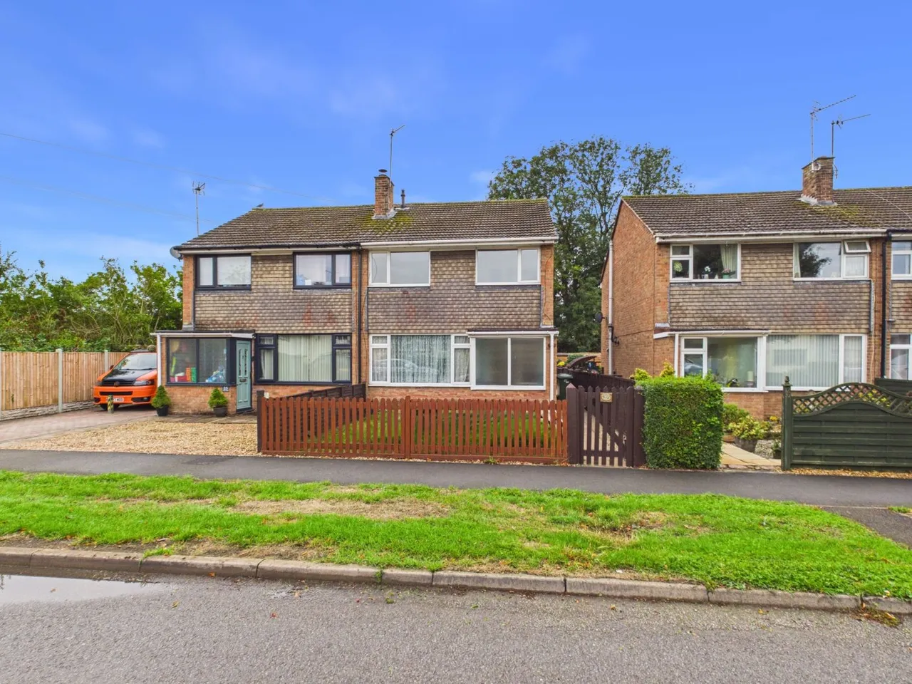 3 bed house for sale, The Model Village, Long Itchington, CV47