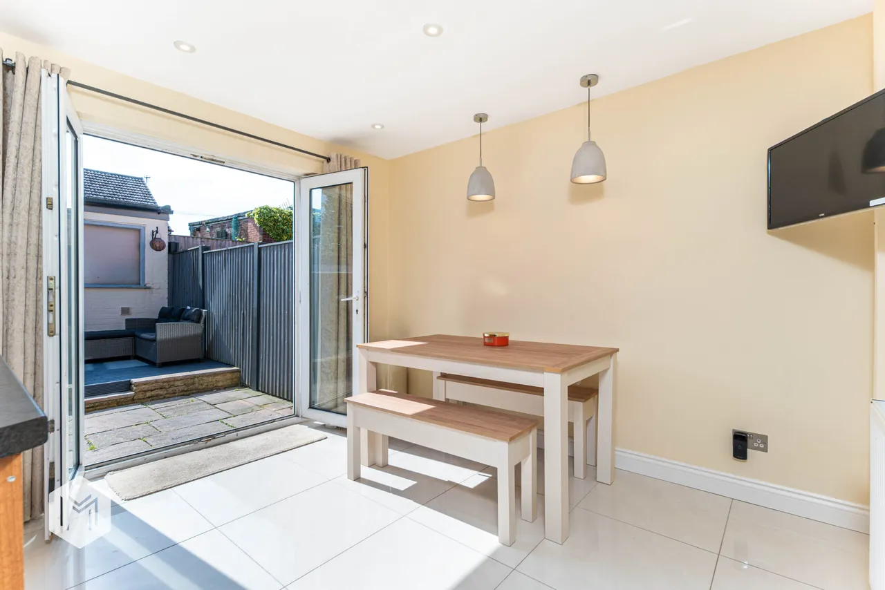 Brook House Close, Bolton, BL2 3QS, photo 5