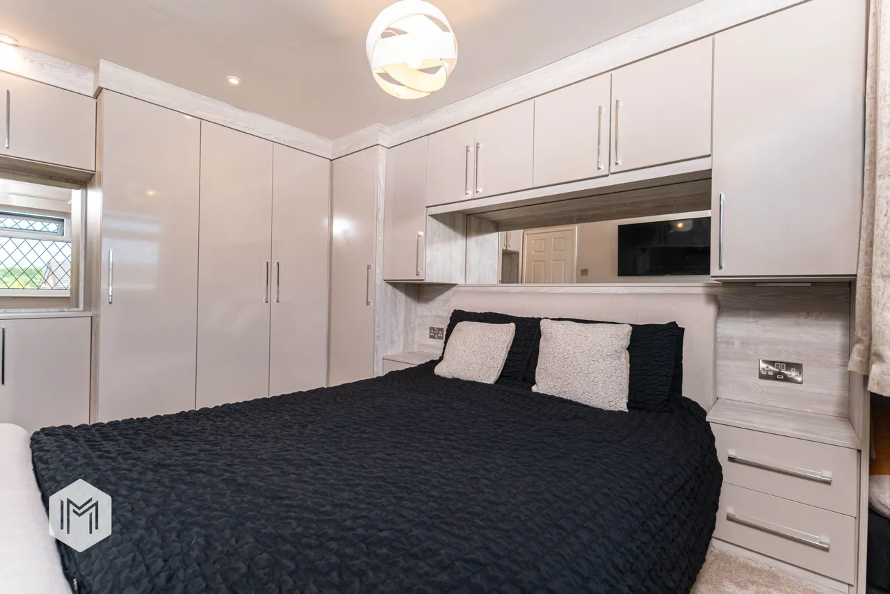 Brook House Close, Bolton, BL2 3QS, photo 10