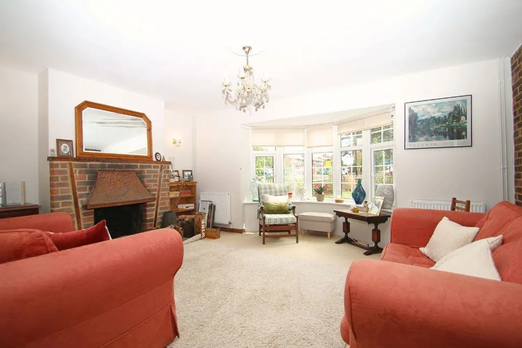 School Close, Bisley, GU24, photo 3