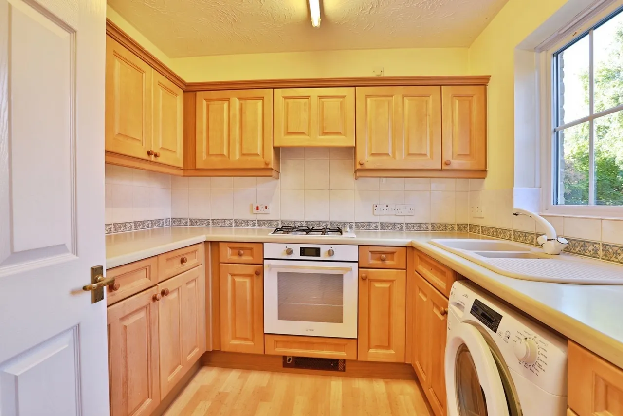 Starlight Farm Close, Verwood, BH31, photo 4