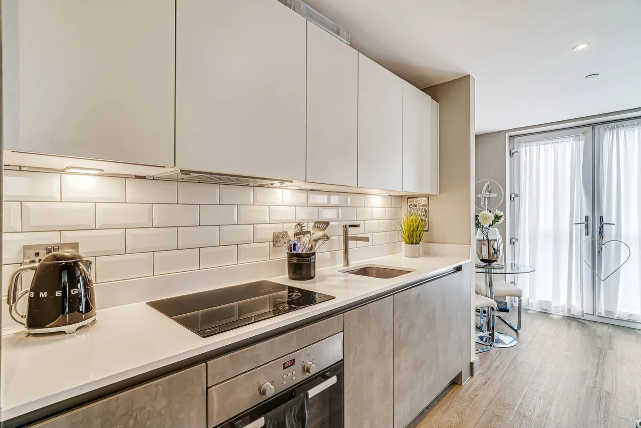 Park Terrace, Worcester Park, KT4 7JZ, photo 4