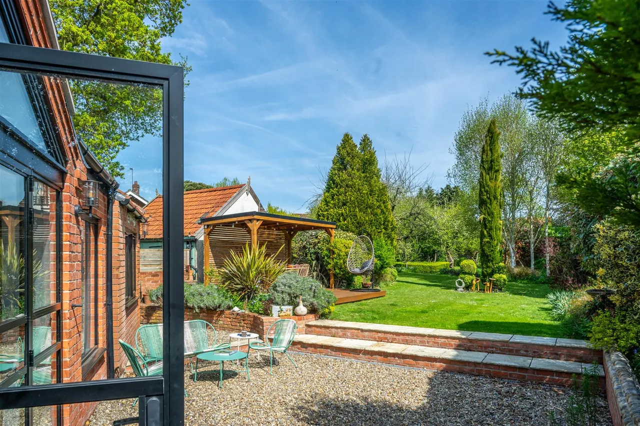 Norwich Road, Edgefield, NR24, photo 31