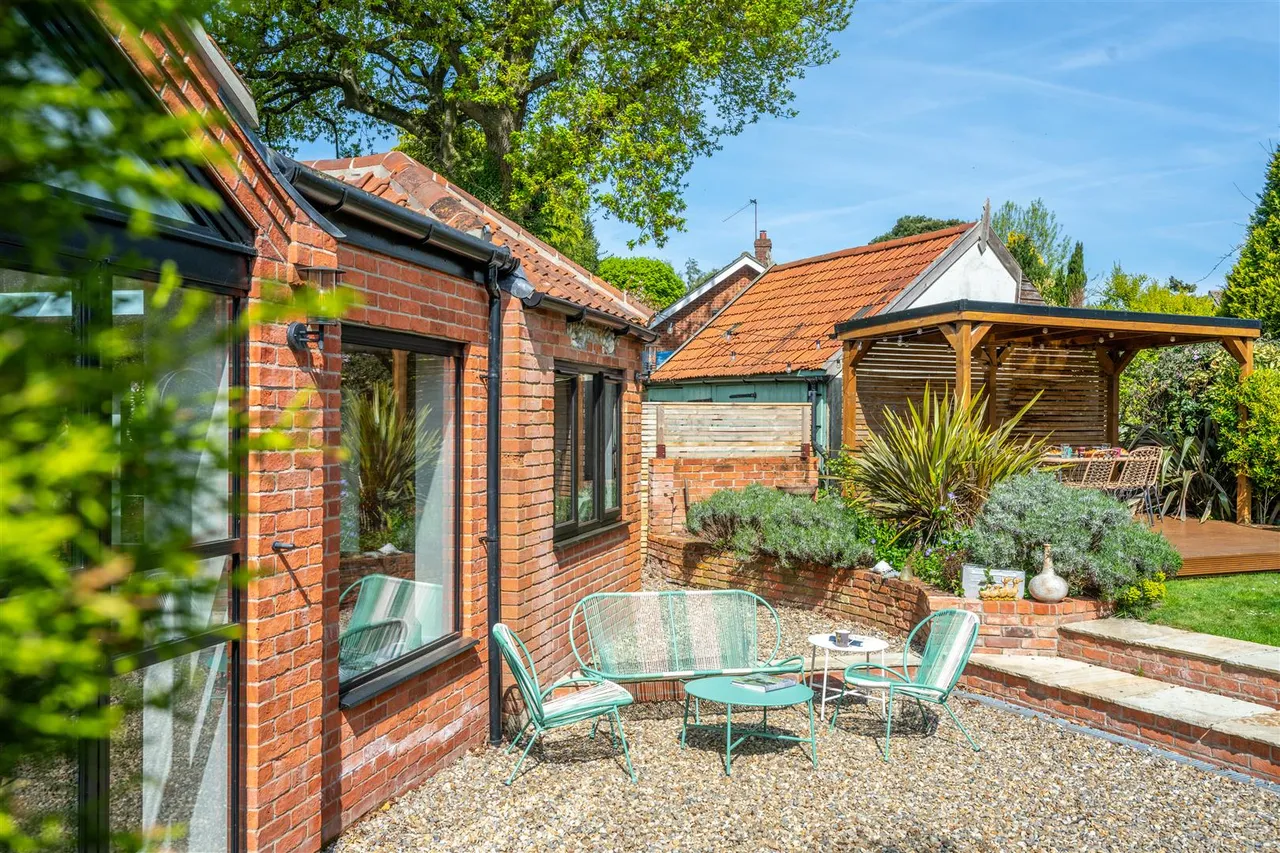 Norwich Road, Edgefield, NR24, photo 27
