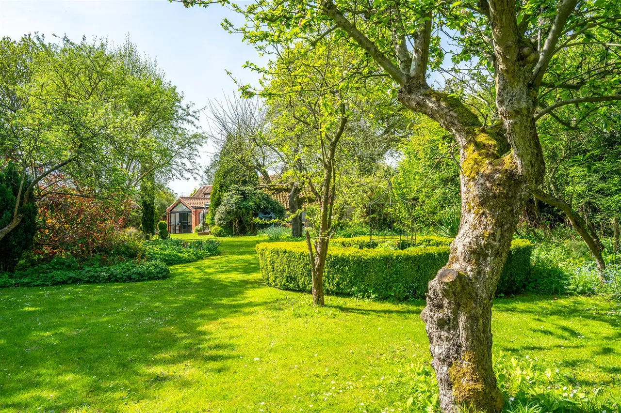 Norwich Road, Edgefield, NR24, photo 28