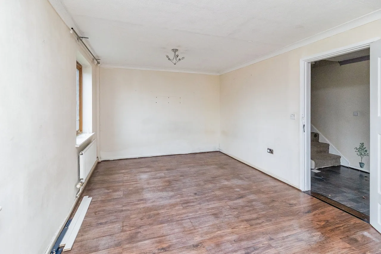 Coles Avenue, Leadenhall, Milton Keynes, Buckinghamshire, MK6, photo 3