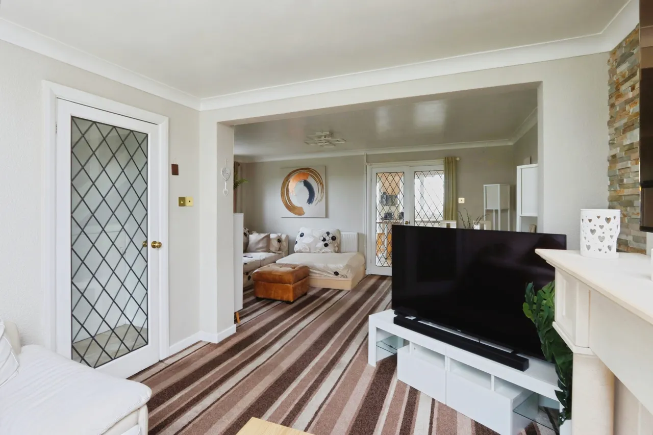 Medlock Close, Sheffield, photo 3