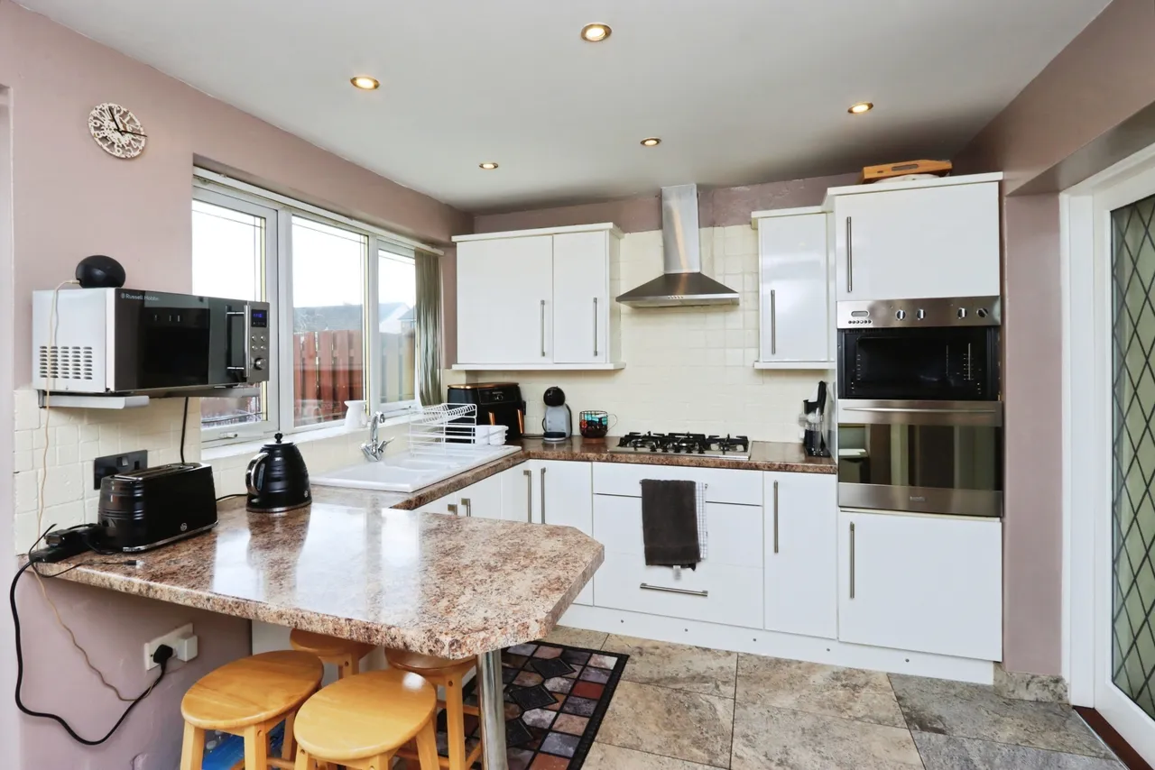 Medlock Close, Sheffield, photo 6