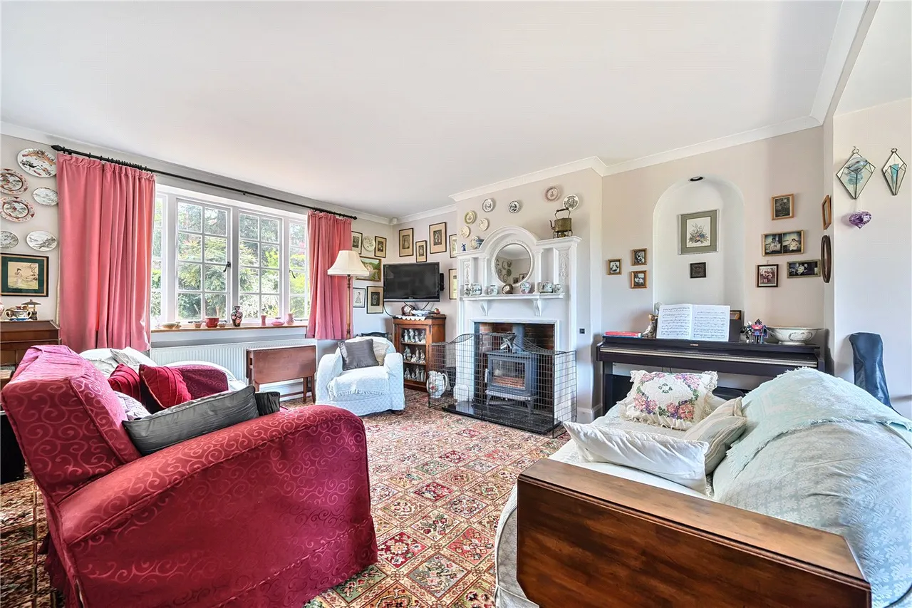 5 bed house for sale — Great Austins, Farnham, Surrey, GU9