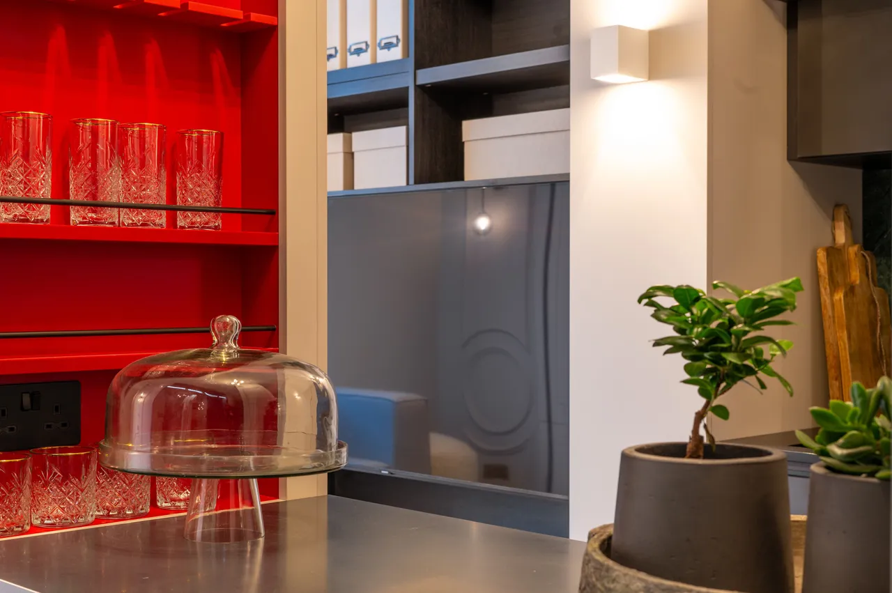 Flat 130, Dandi Brondesbury, 233 Willesden Lane, London, photo 8