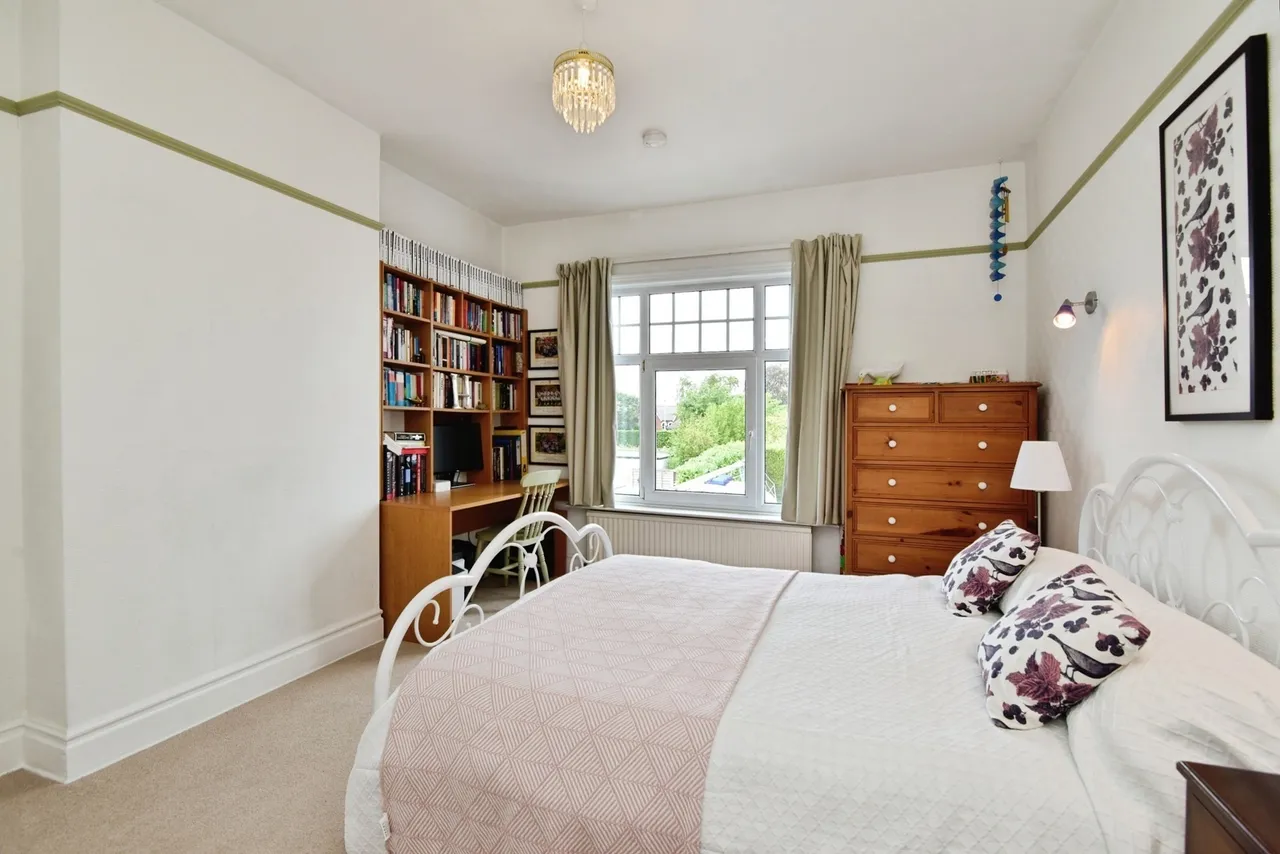 Fields Road, Alsager, ST7, photo 13
