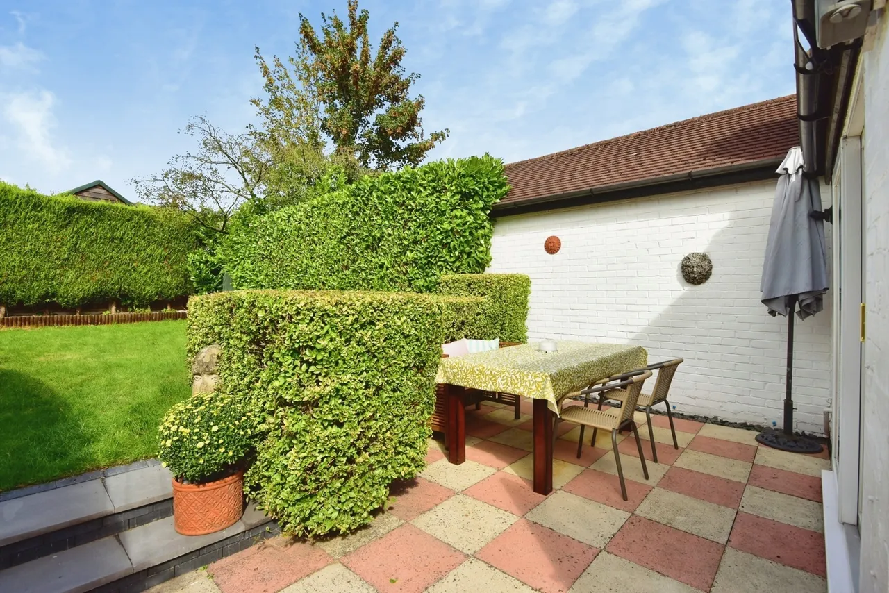 Fields Road, Alsager, ST7, photo 22