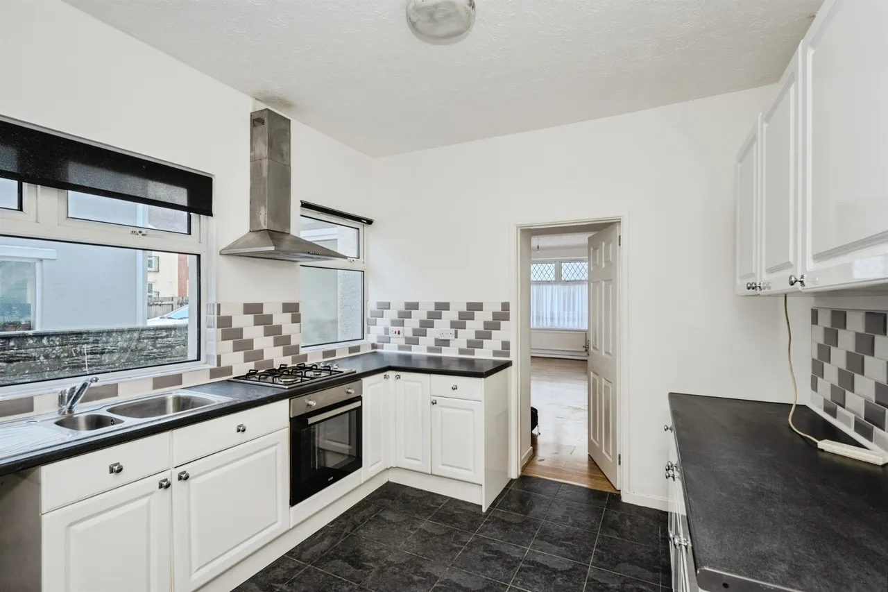 Richmond Road, Swansea, SA4, photo 5