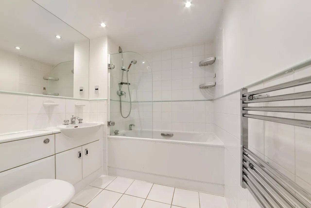 Boardwalk Place, Canary Wharf, E14, photo 9