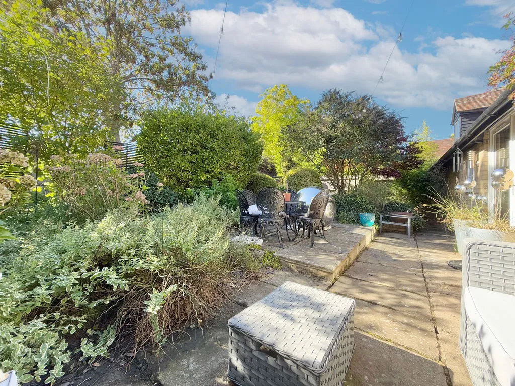 Woodlands, Crafton, LU7, photo 13