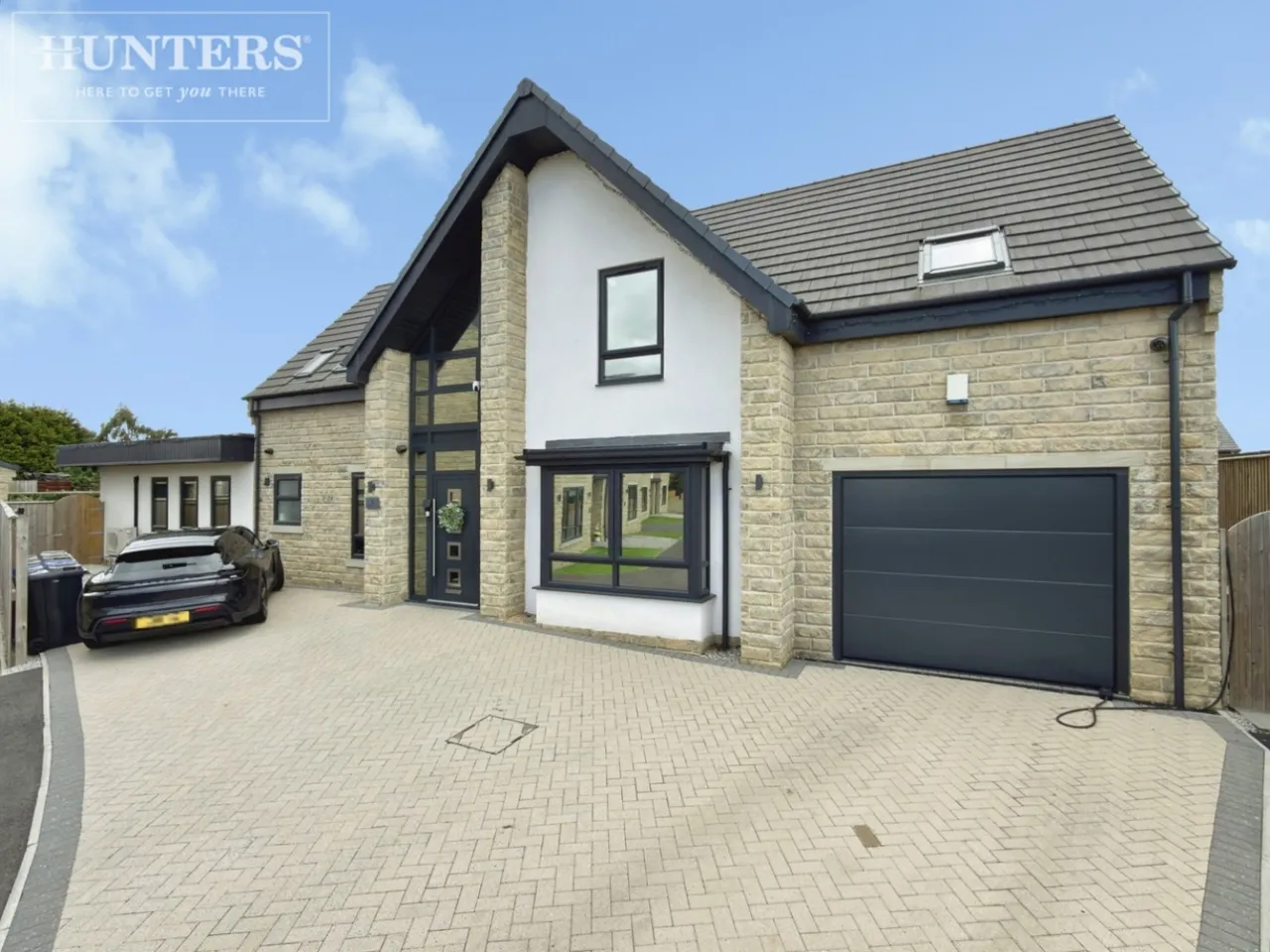 5 bed house for sale — The Hill Top, Barnsley