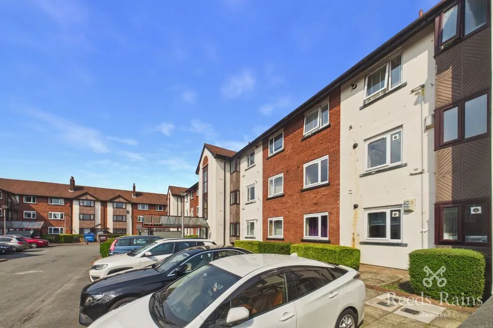 Canterbury Gardens, Salford, Greater Manchester, M5, photo 9