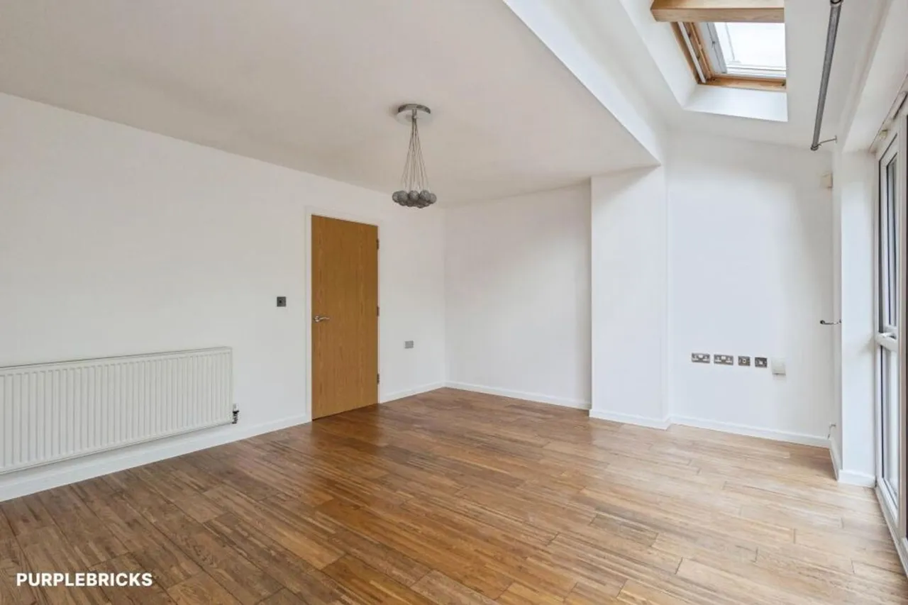 Lower Broughton Road, Salford, M7, photo 6