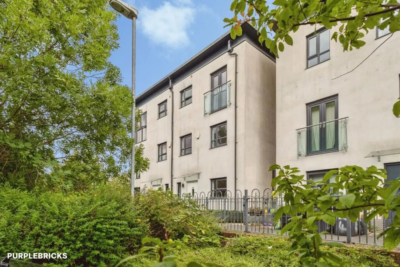 Lower Broughton Road, Salford, M7, photo 29