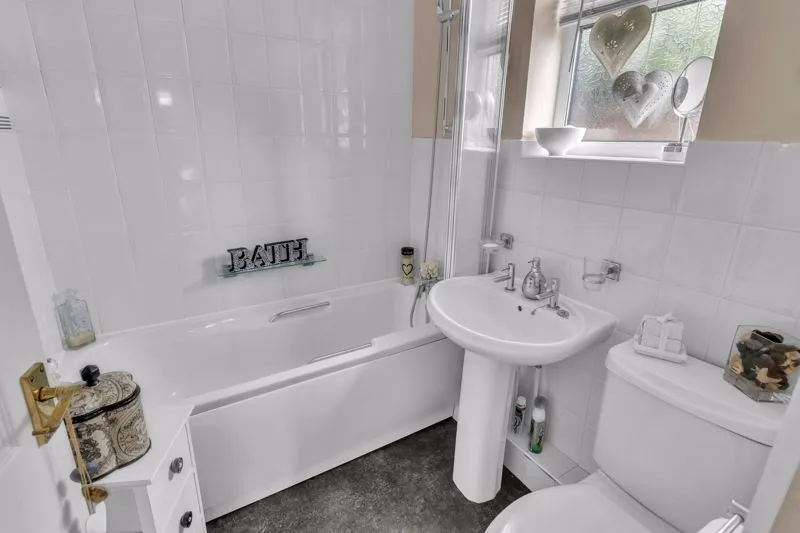 Edward Avenue, Littleborough, OL15, photo 8