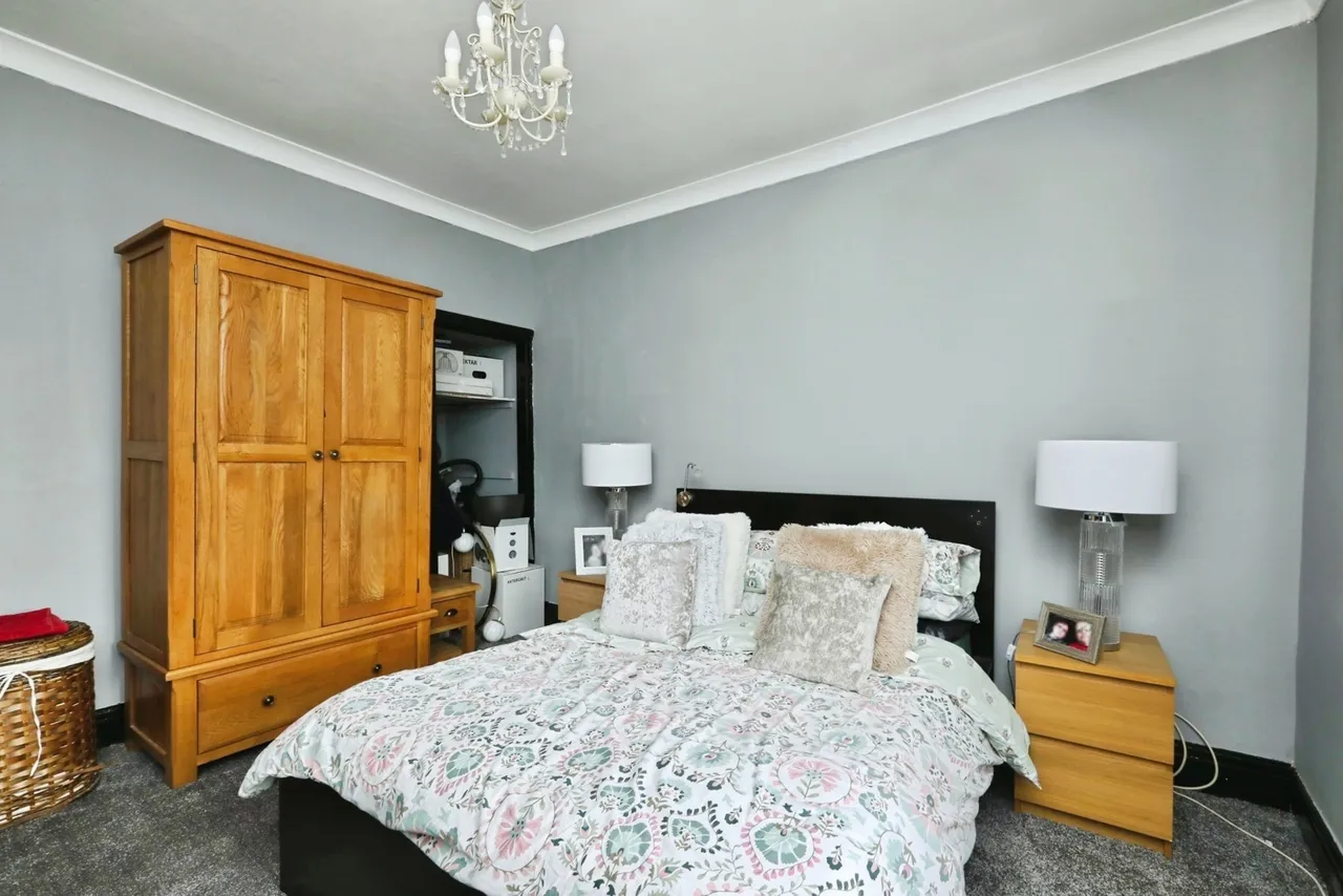 Limpsfield Road, Sheffield, S9, photo 11