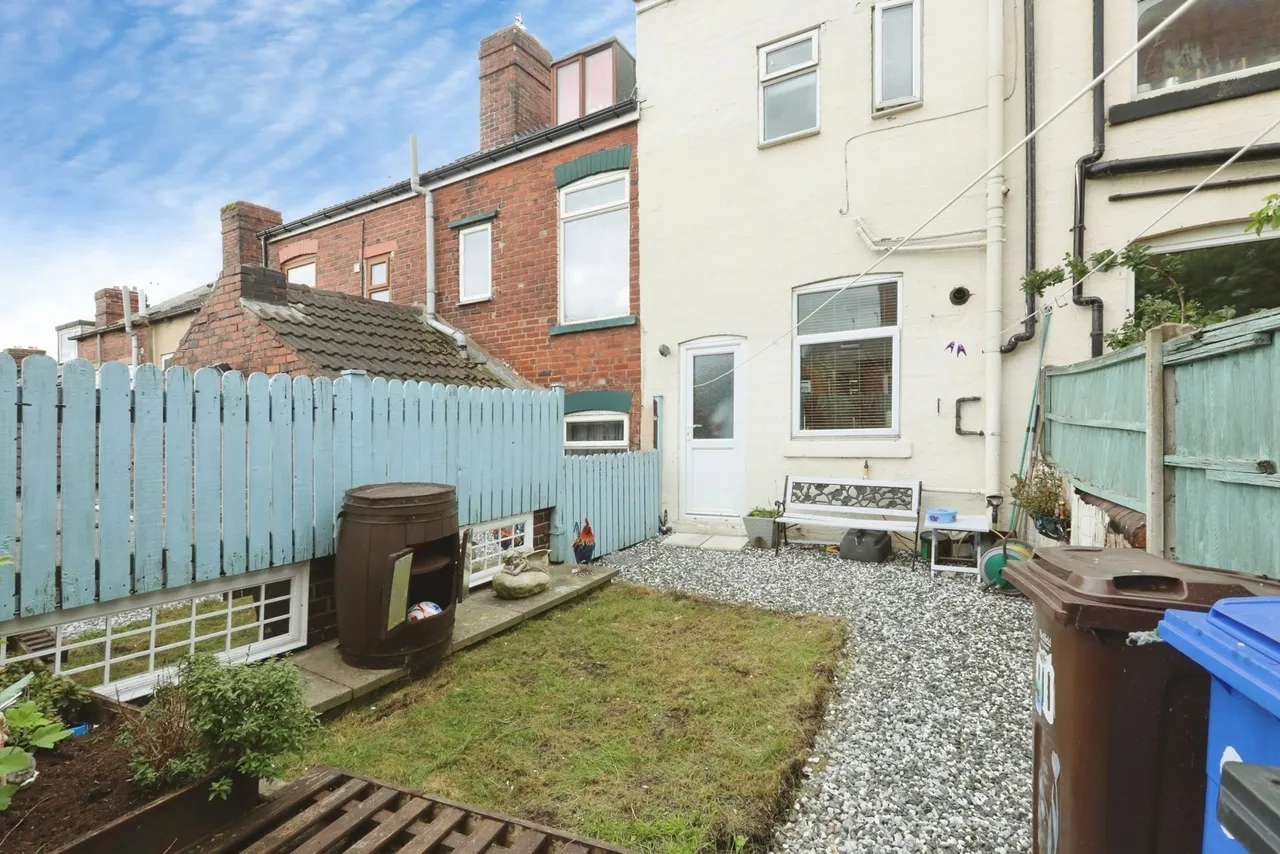 Limpsfield Road, Sheffield, S9, photo 14