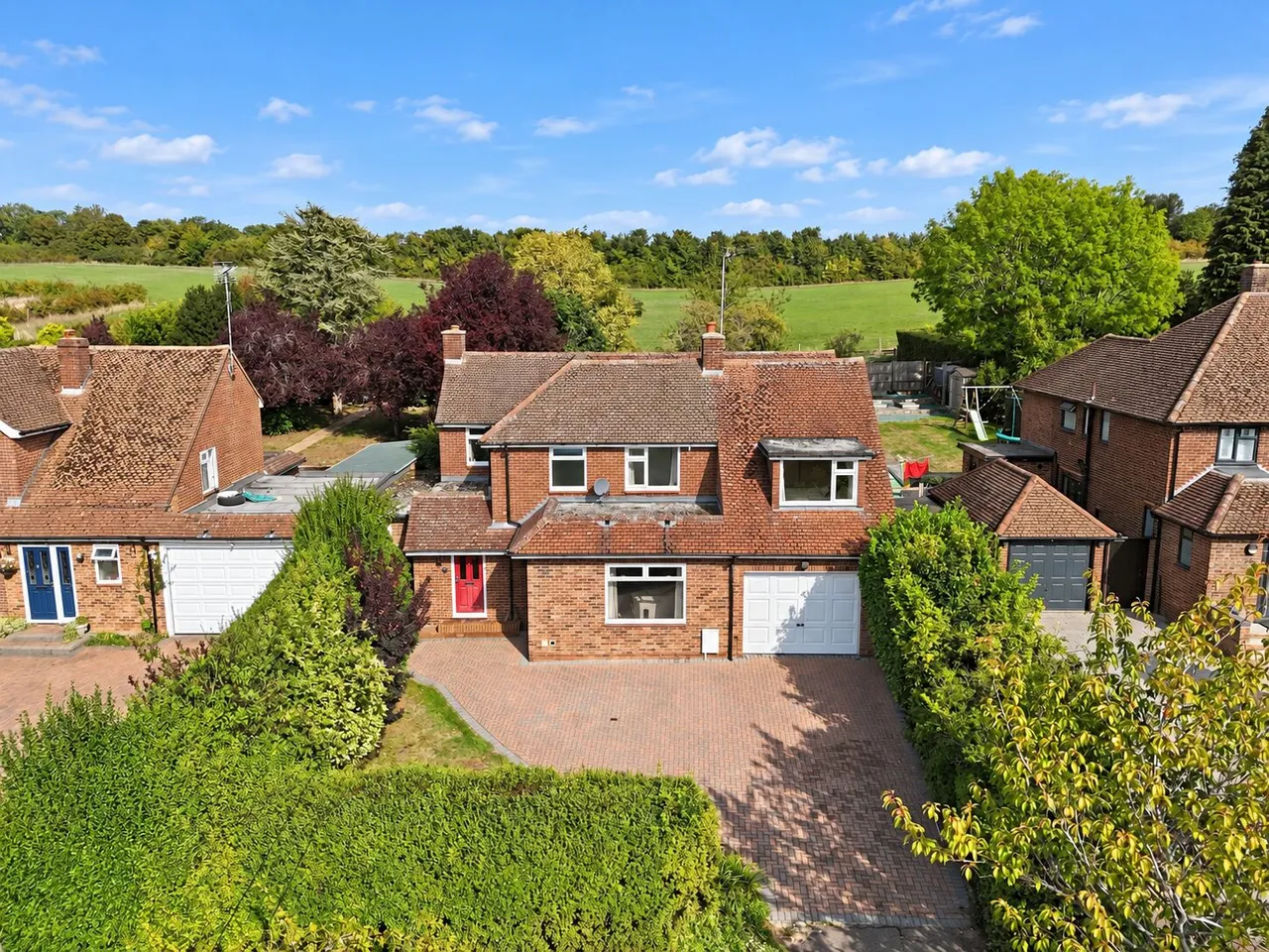 5 bed house for sale, Manor Road, Wheathampstead, AL4
