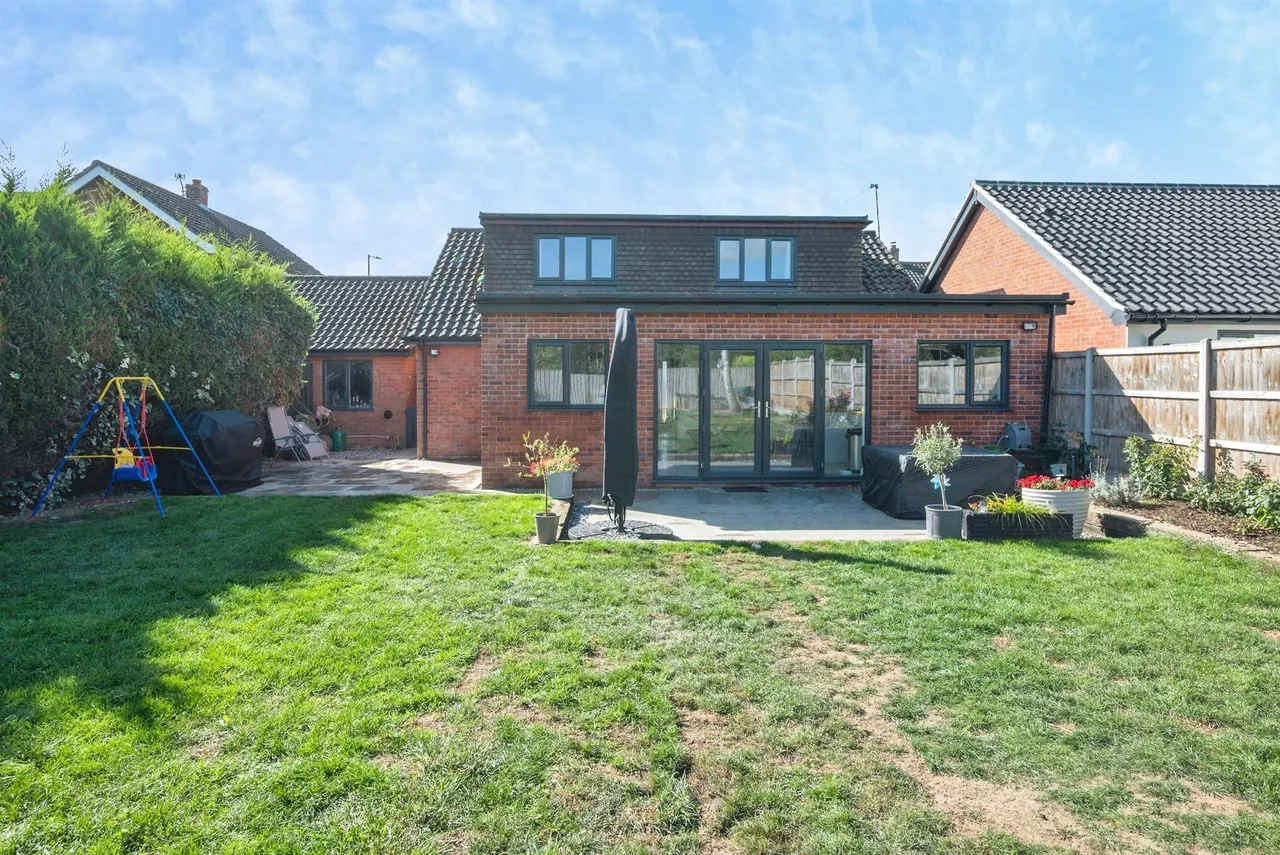 St. Faiths Close, Great Witchingham, NR9, photo 21