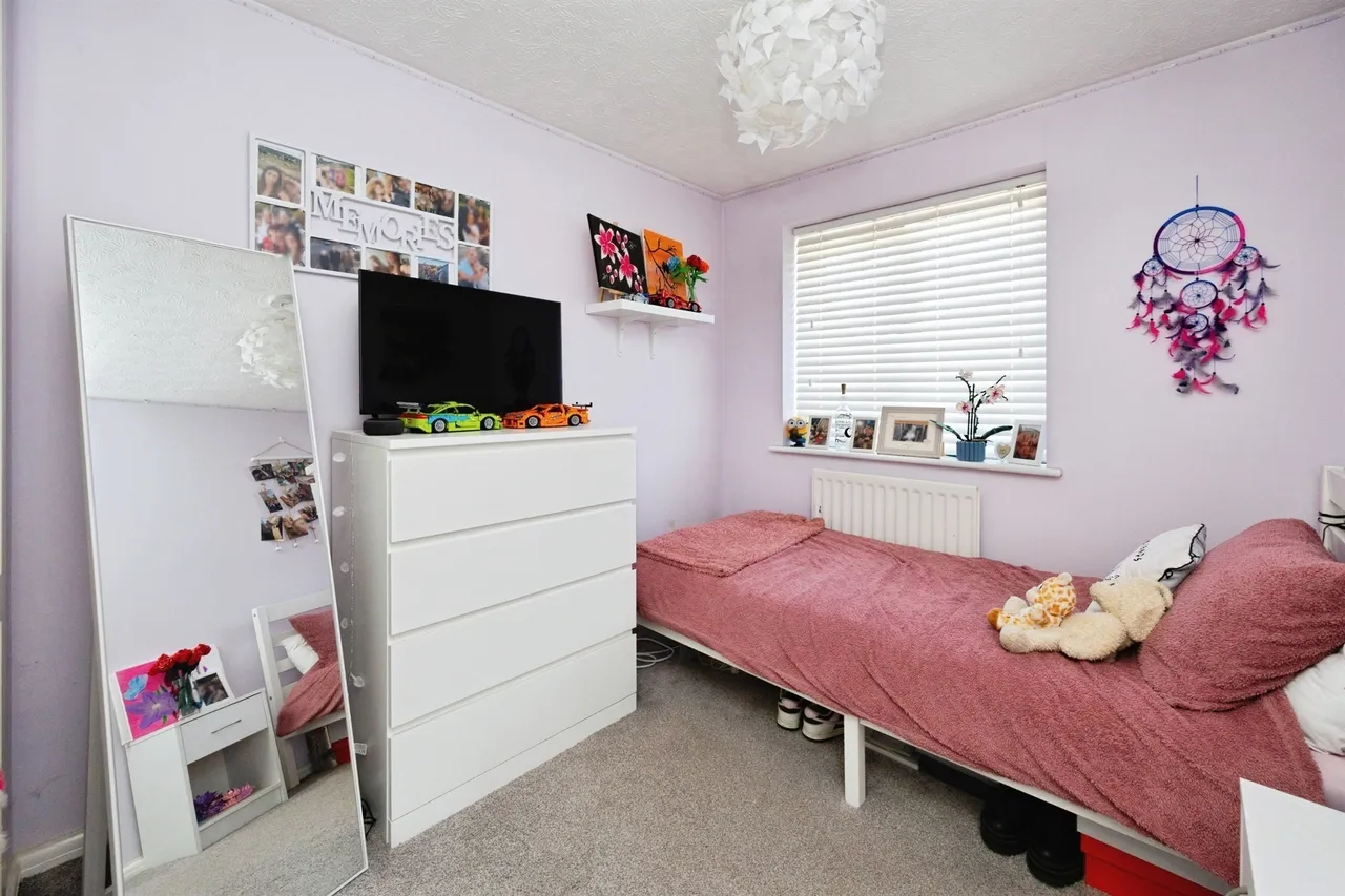 Smithy Drive, Kingsnorth, Ashford, photo 8