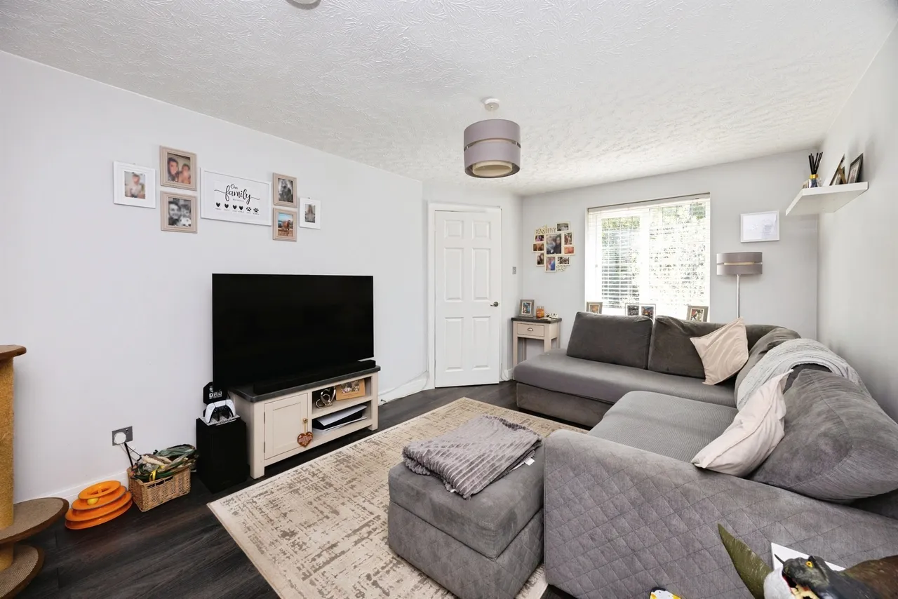 Smithy Drive, Kingsnorth, Ashford, photo 6