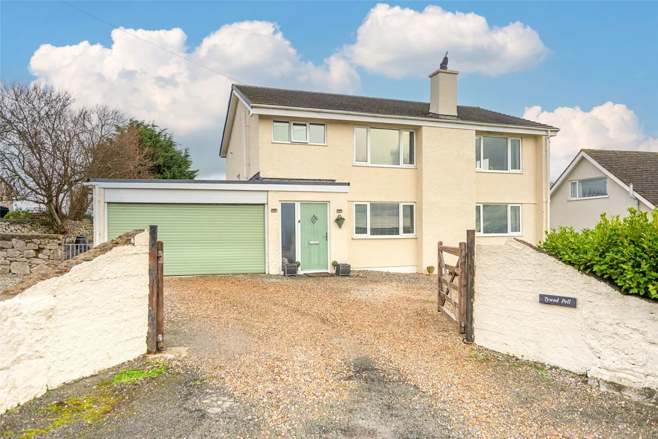 5 bed house for sale, Malltraeth, Bodorgan, LL62