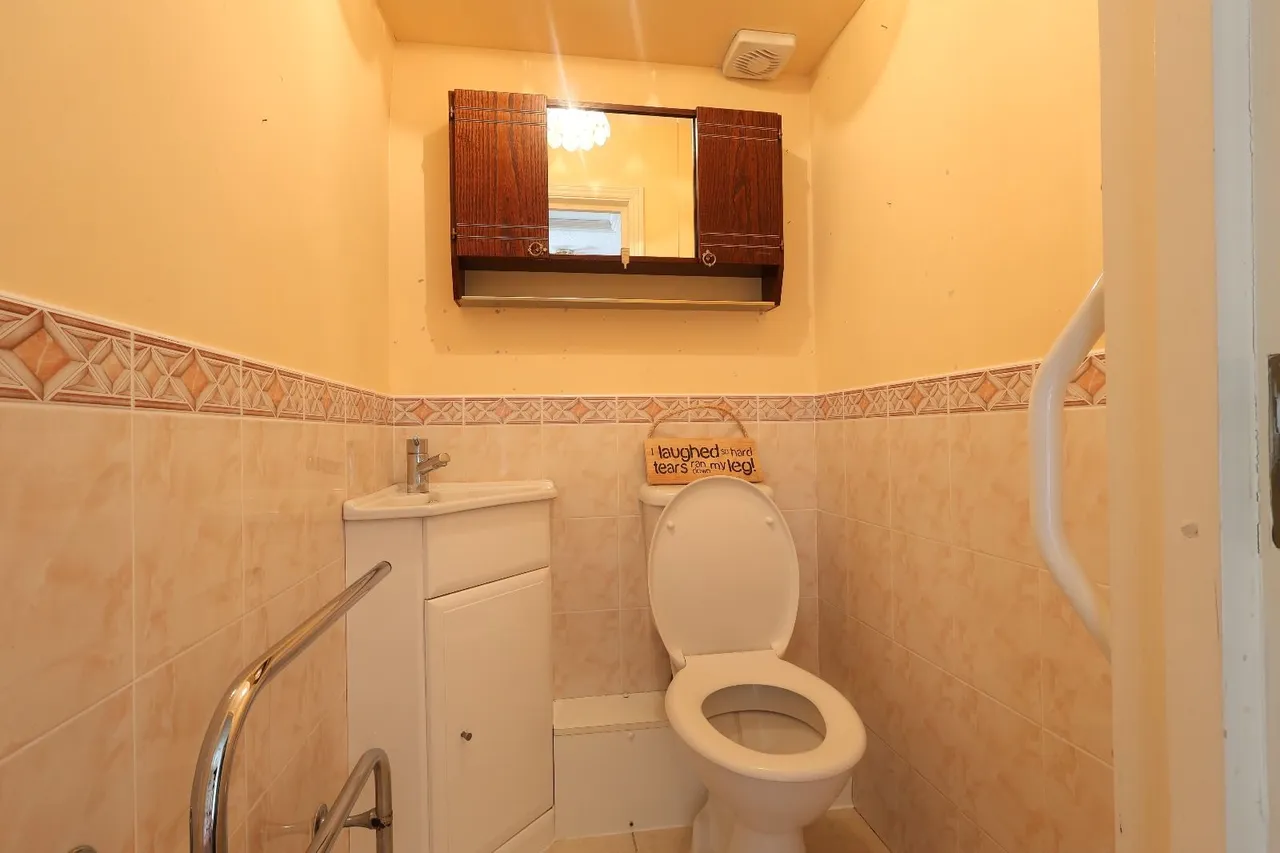 Greenway Lane, Charlton Kings, Cheltenham, GL52 6LA, photo 9