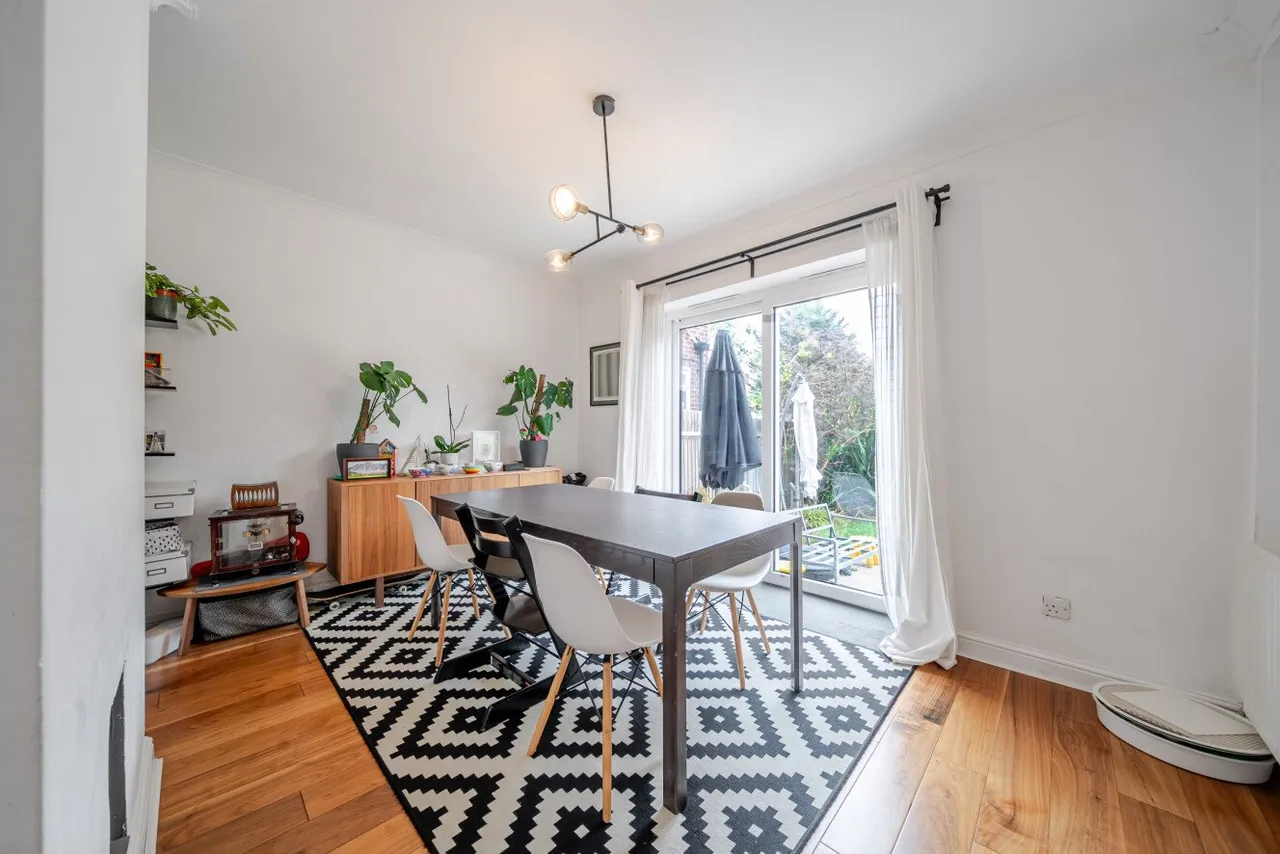 Beaumanor Gardens, New Eltham, SE9, photo 2