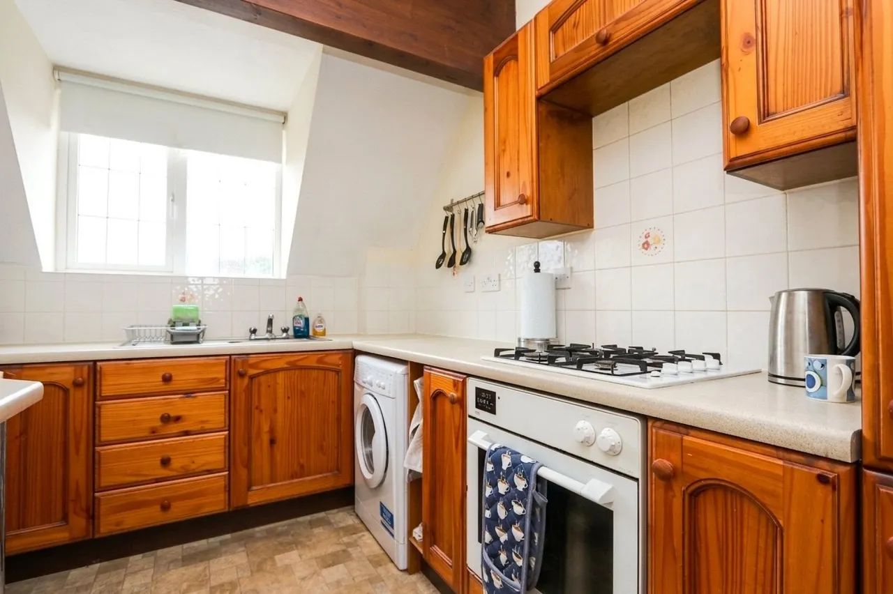Dewfalls Drive, Bradley Stoke, BS32, photo 3