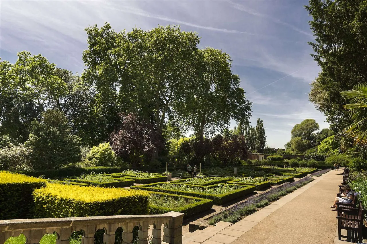 Hollandgreen Place, London, W8, photo 18
