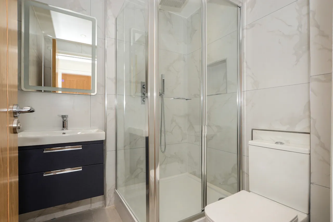High Street, Rickmansworth Fees Apply, WD3, photo 8