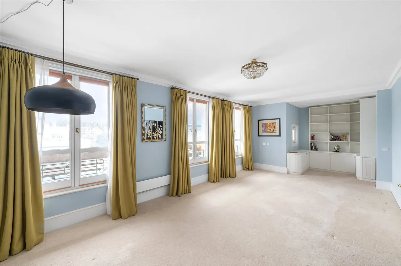 Chartwell House, 12 Ladbroke Terrace, London, W11, photo 2
