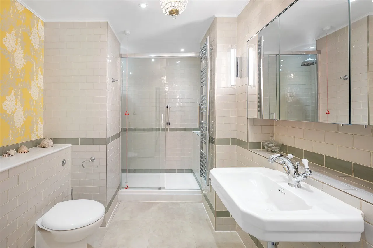 Chartwell House, 12 Ladbroke Terrace, London, W11, photo 7