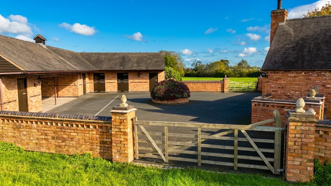 Kerfinch Farm Loxley Green, Uttoxeter, ST14, photo 32