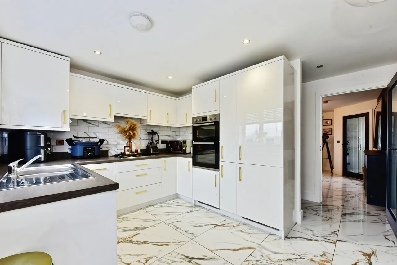 Judd Close, Halfway, Sheffield, S20, photo 2