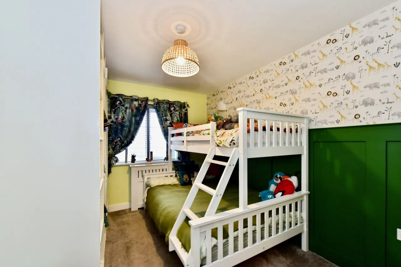 Judd Close, Halfway, Sheffield, S20, photo 12