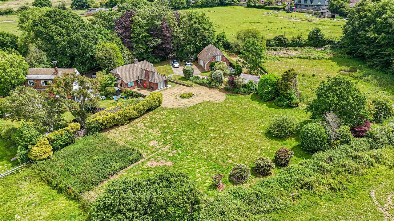 Pett Road, Pett, photo 36
