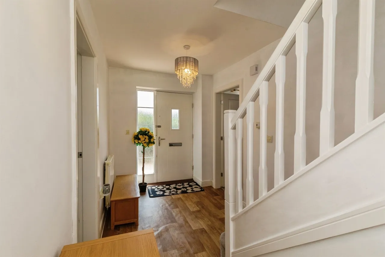 Kestrel Road, Charfield, GL12, photo 11