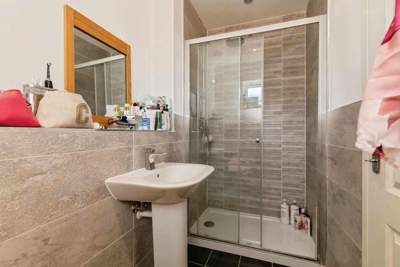 Kestrel Road, Charfield, GL12, photo 15